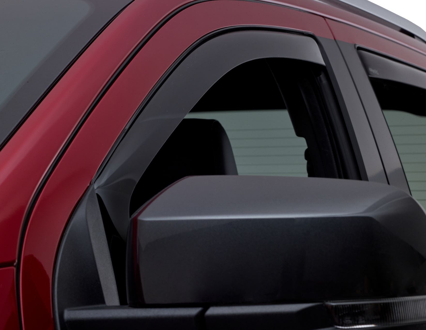 Ranger ClimAir®* Deflettore finestrino laterale per finestrini anterio – Ford Italia Ranger ClimAir®* Deflettore finestrino laterale per finestrini anterio – Ford Italia