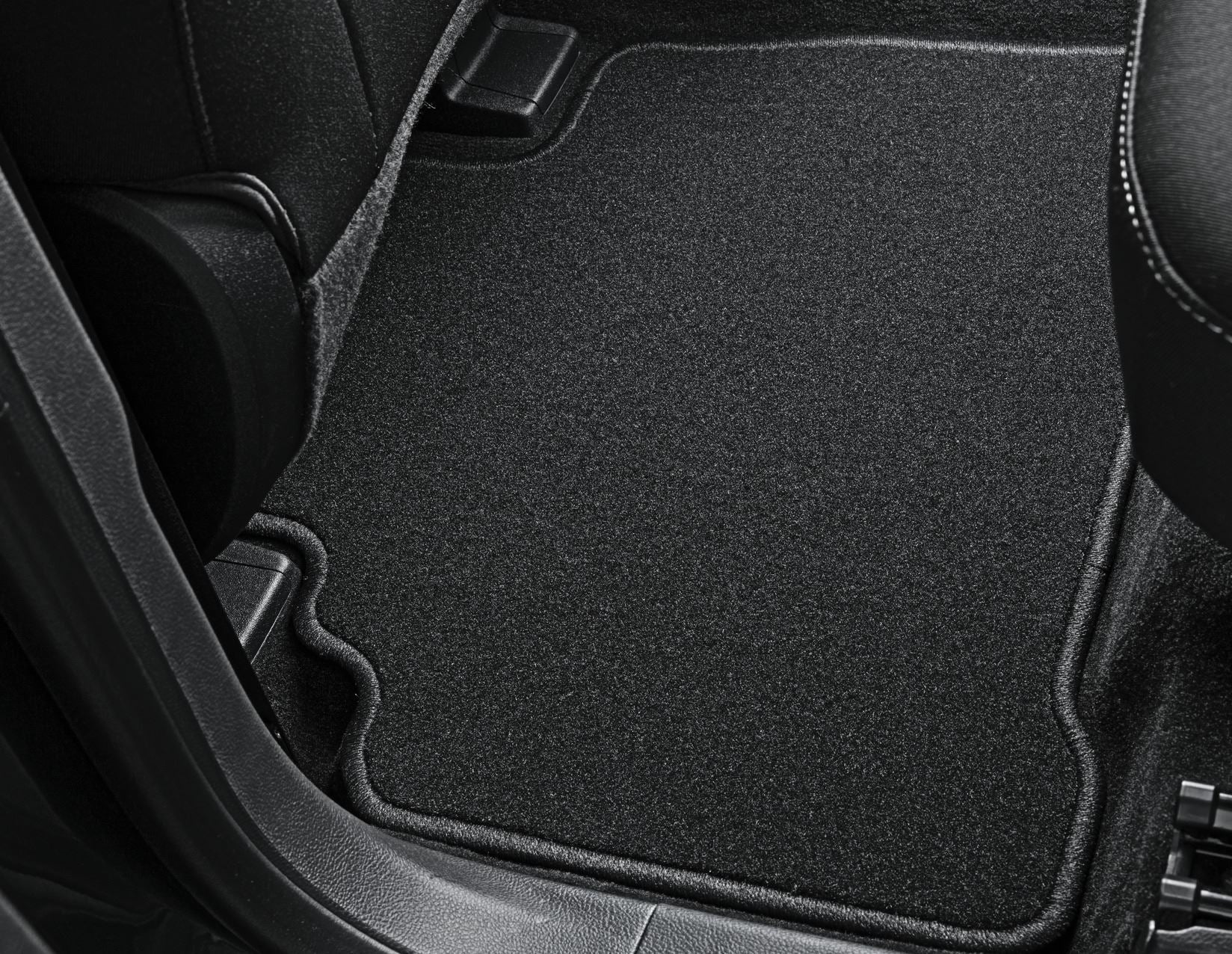 Set Completo Di Tappetini In Velluto Per: Ford S-MAX MK1 Minivan 2012 2015 87026378