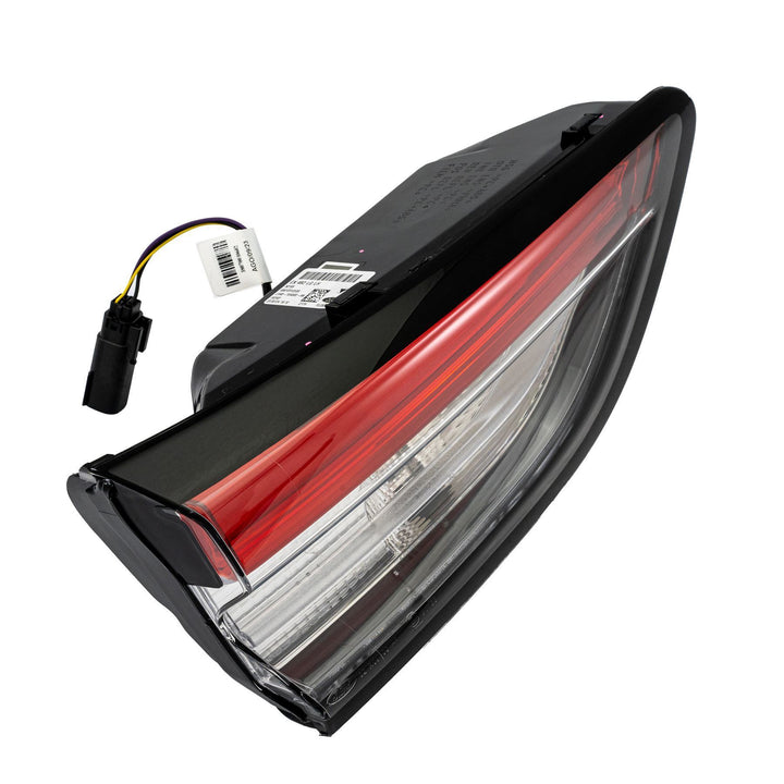 Lampada posteriore interna originale Ford Kuga N/S 2020+ 2593802