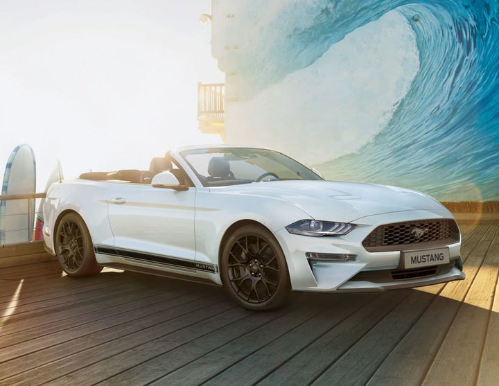 Originale Ford Mustang Strisce laterali tri-bar Ford Performance con scritta Mustang
