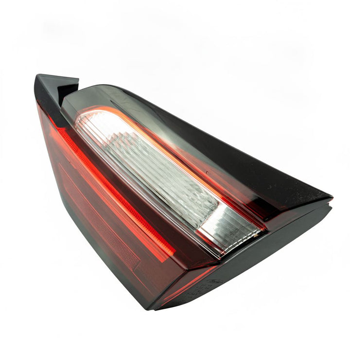 Indicatore di direzione e luce stop LED posteriore DX originale Ford Fiesta 2021-2023 2510425