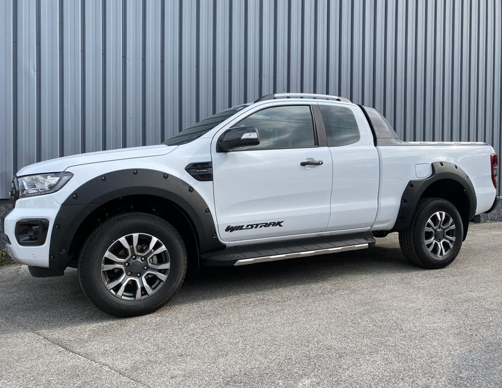 Ranger Pickup Attitude* Estensione passaruota anteriore e posteriore