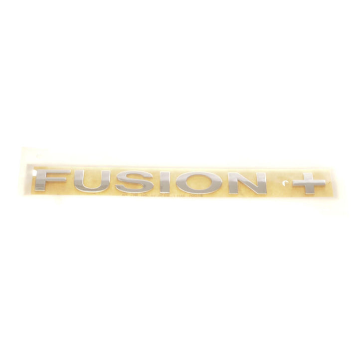 Targhetta orig. Ford Fusion portellone post. Emblema Fusion+ 2002-2012 1211712