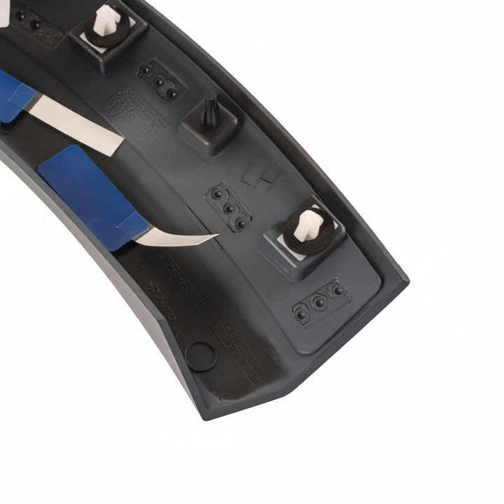 Modanatura passaruota superiore posteriore SX da verniciare originale Ford Puma 2020+ 2556488