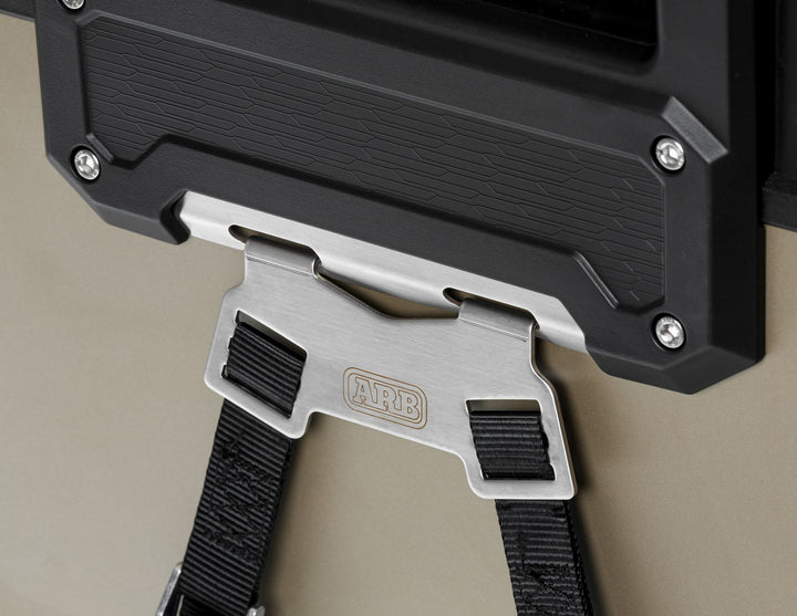 ARB* Kit di ancoraggio per frigorifero elettrico Zero