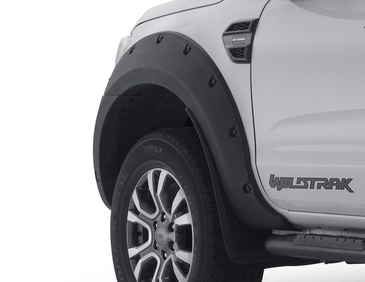 Ranger Pickup Attitude* Estensione passaruota anteriore e posteriore