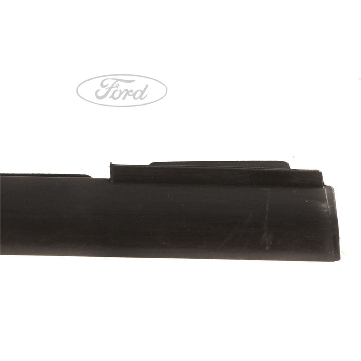 Guarnizione raschiavetro est. porta post. dx orig. Ford Focus 2004-2011 1748426