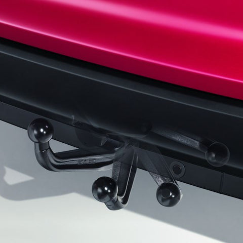 FOCUS GANCIO TRAINO RETRATTILE CON DISPOSITIVI DI FISSAGGIO STATION WAGON CON CONNETTORI PER KIT ELETTRICO GANCIO DI TRAINO. TRANNE VEICOLI CON MOTORE 1.0 ECOBOOST., DAL 03/2011 AL 07/2015