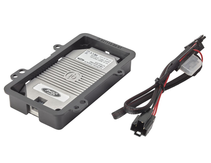 Ford Focus® ACV Kit di ricarica wireless Qi Soluzione integrata per le specifiche del veicolo