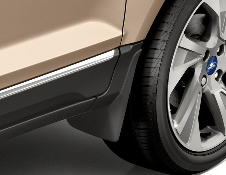 ECOSPORT PARASPRUZZI CON DISPOSITIVI DI FISSAGGIO A PARTIRE DA 11/2017
