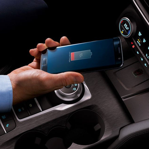 Originale Ford Focus Kit di ricarica wireless Qi Soluzione integrata per le specifiche del veicolo