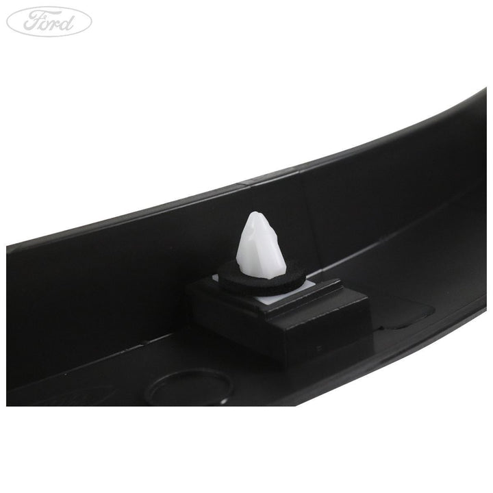 Parafango originale FORD Kuga - rivestimento/fascia protettiva posteriore sx 1879881