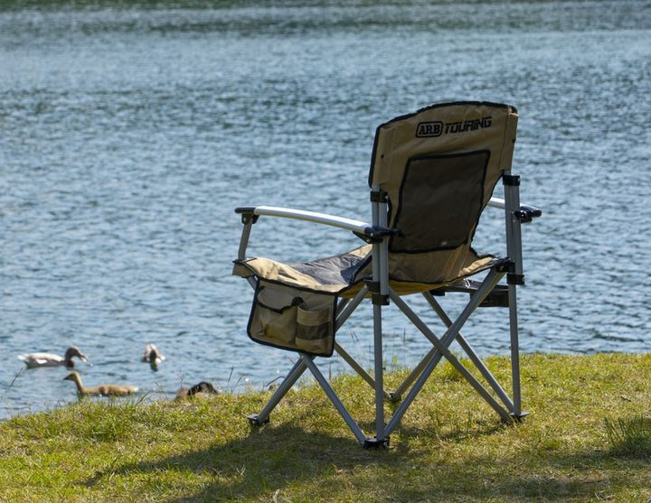 COSTWAY Sedia Da Campeggio Con Tavolino Laterale, Sedia Da Picnic Pieghevole Con 2 Tasche Portabicchieri Braccioli Imbottiti Borsa Da Trasporto Portata 150 Kg Grigio 88860623