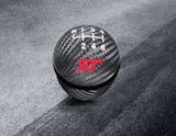 Originale Pomello del cambio Performance con logo Ford ST rosso.