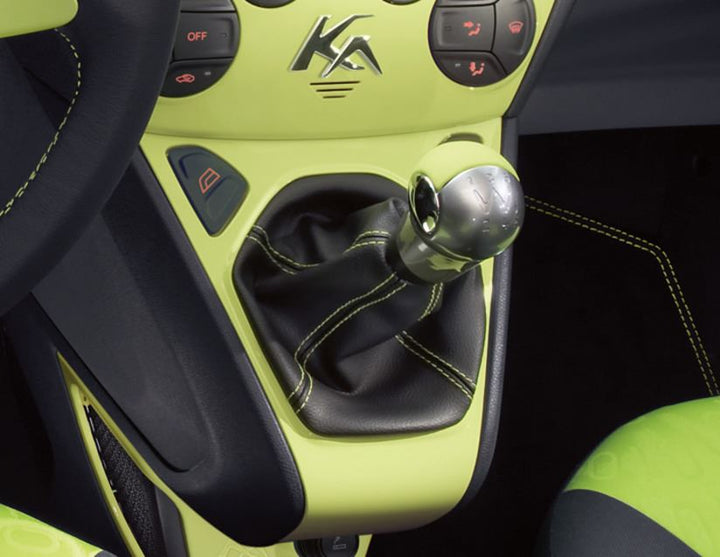 Originale Ford Ka Cuffia per pomello leva del cambio Nero vinile con cuciture Jump (verde)