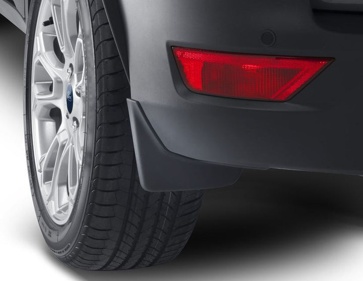 ECOSPORT PARASPRUZZI CON DISPOSITIVI DI FISSAGGIO A PARTIRE DA 11/2017