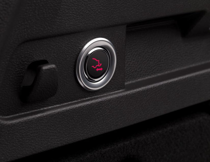 FOCUS GANCIO TRAINO RETRATTILE CON DISPOSITIVI DI FISSAGGIO 4 PORTE CON MOTORI 1.5 DIESEL E CAMBIO MANUALE A 6 MARCE DURASHIFT., A PARTIRE DA 09/2017