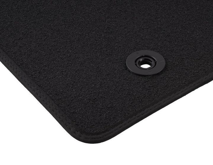 Tappetini in velluto anteriori e posteriori Ford Kuga 2020+ cuciture rosse
