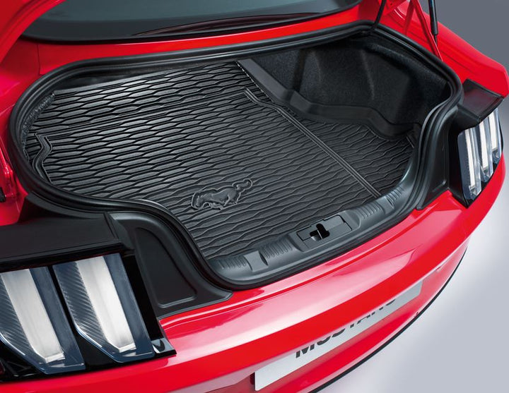 Originale Ford Mustang® Tappetino antiscivolo per vano bagagli per veicoli senza subwoofer di serie